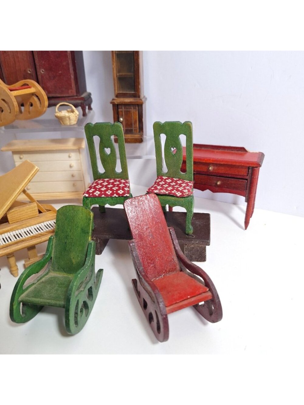 Wooden Dollhouse Furniture Chairs Clock Vintage Lot A Few Need Repairs - Picture 3 of 13